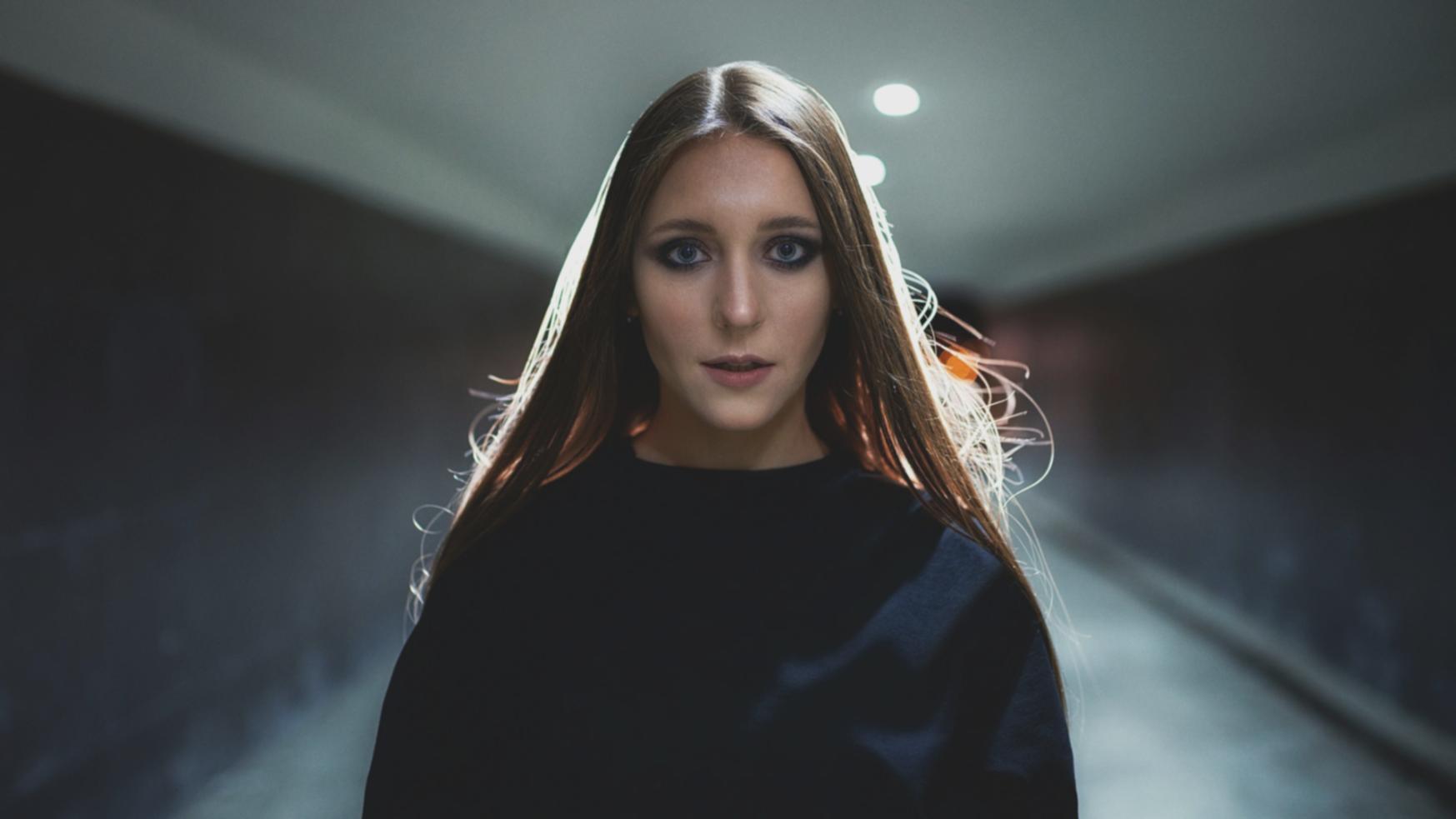 pleo-blogworkshop space showing styling stations with professional equipment and lighting setup for hands-on training sessions